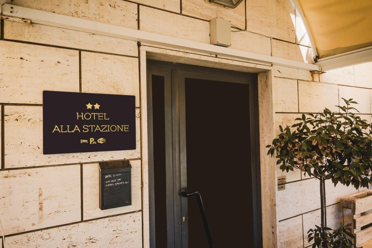 Hotel The Flash - Venturina Terme Ngoại thất bức ảnh