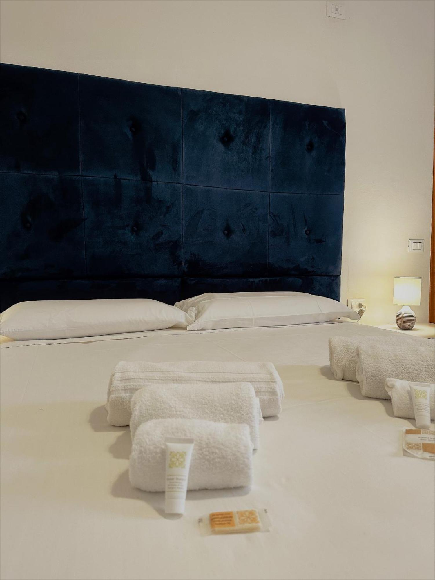 Hotel The Flash - Venturina Terme Ngoại thất bức ảnh