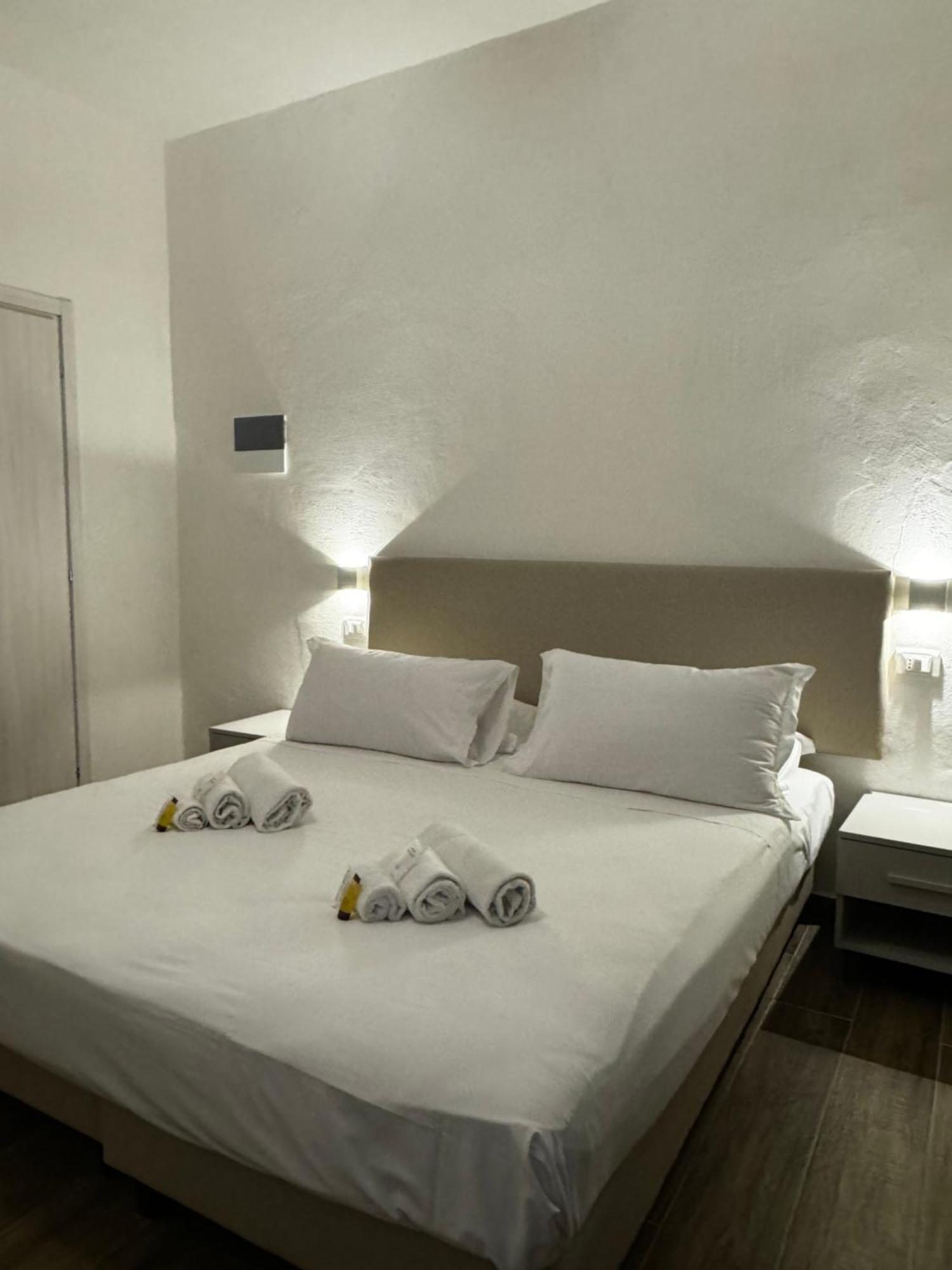 Hotel The Flash - Venturina Terme Phòng bức ảnh